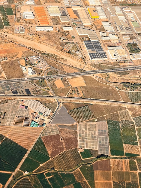 Photo aerial shot of agricultural field