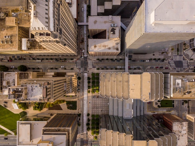 Photo aerial straight down view of skyscapers and cityscape in oklahoma city usa