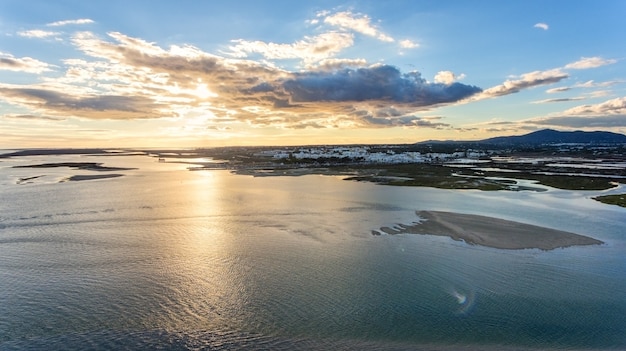 写真 空中。村フゼタ、タヴィラリアフォルモサの夕日。