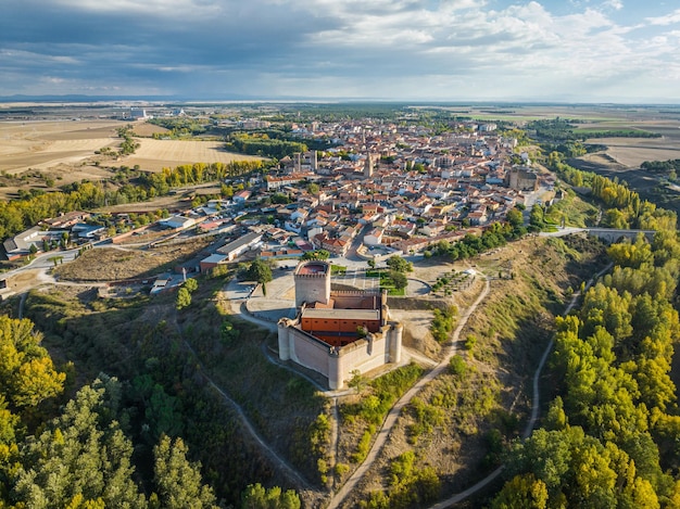 Foto veduta aerea di arevalo ad avila