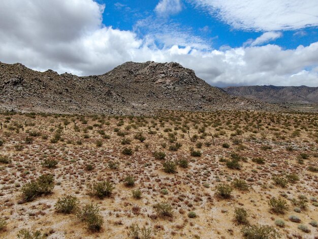 Foto veduta aerea del deserto arido in arizona usa