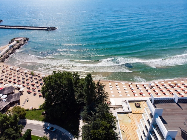 Zlatni Piasaci, Varna 및 Golden Sands 근처의 해변과 호텔의 공중 전망