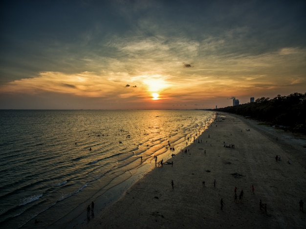 Вид с воздуха на пляже в Таиланде