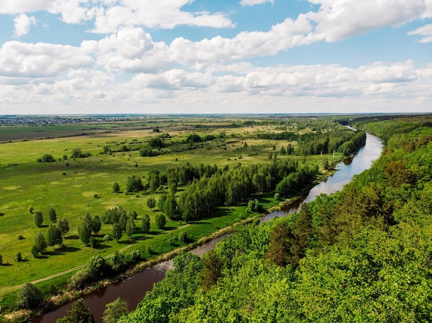 美しい自然の風景の空撮タンボフロシア