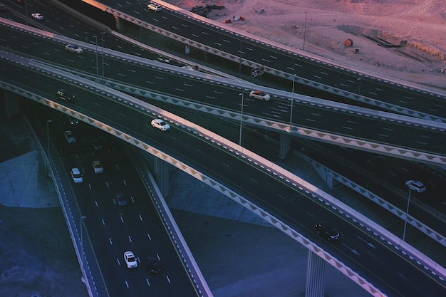 Photo aerial view of cars on elevated highway
