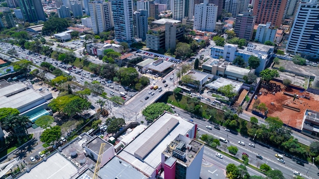 Foto veduta aerea della città di san paolo, brasile. nel quartiere di vila clementino, jabaquara.