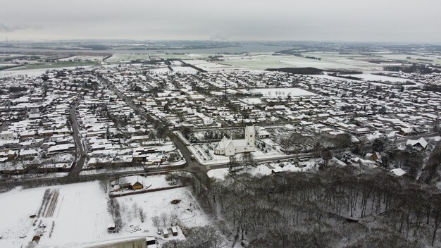 Photo aerial view of cityscape against sky