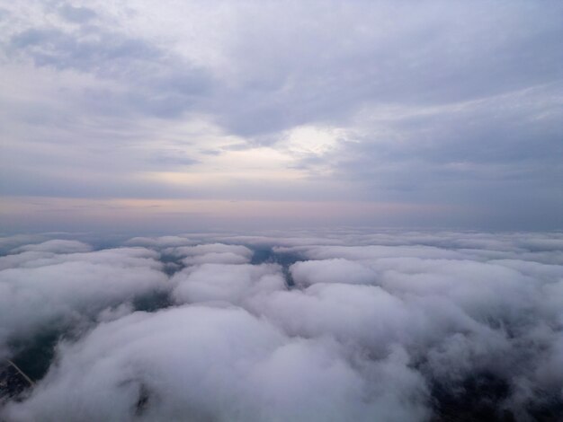 Photo aerial view of clouds from airplane