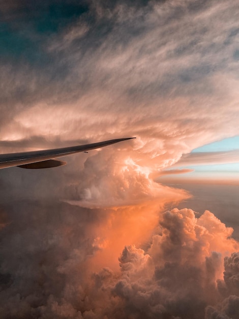 Photo aerial view of cloudscape during sunset