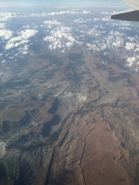 Photo aerial view of dramatic landscape