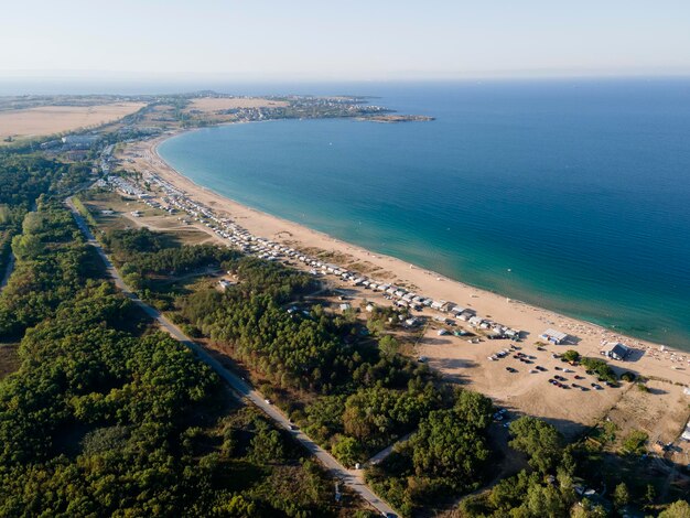 Photo aerial view of gradina beach near town of sozopol bulgaria