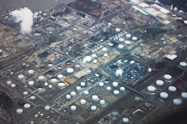 Photo aerial view of industrial plant