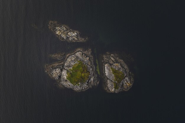 Photo aerial view of islands in sea