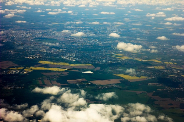 Foto veduta aerea del paesaggio contro il cielo