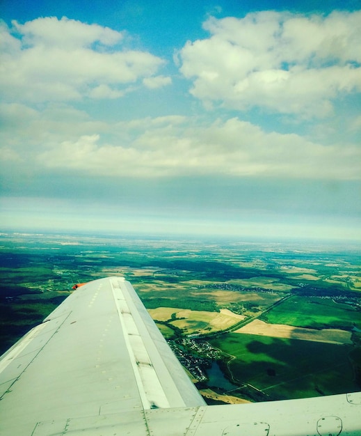 Photo aerial view of landscape against sky