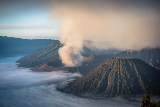 Photo aerial view of mount bromo