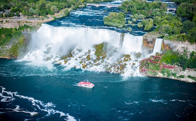 Aerial view of Niagara waterfall in the Summer