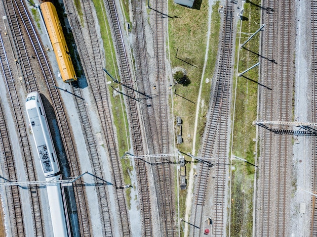 写真 鉄道線路の空中写真