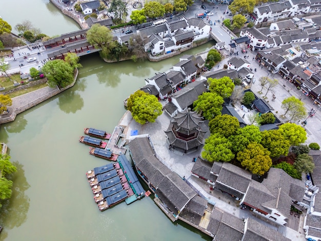 Shantang Ancient Town, Suzhou의 오래된 부두의 공중보기