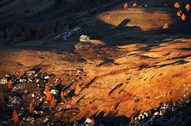 Photo aerial view of rock formations