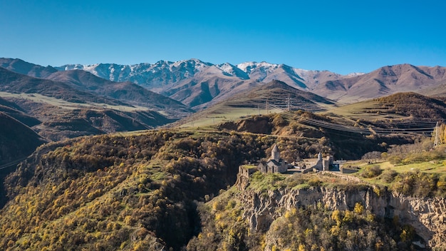 아르메니아의 Tatev 수도원의 항공 보기