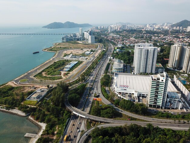 Photo aerial view tesco near jelutong