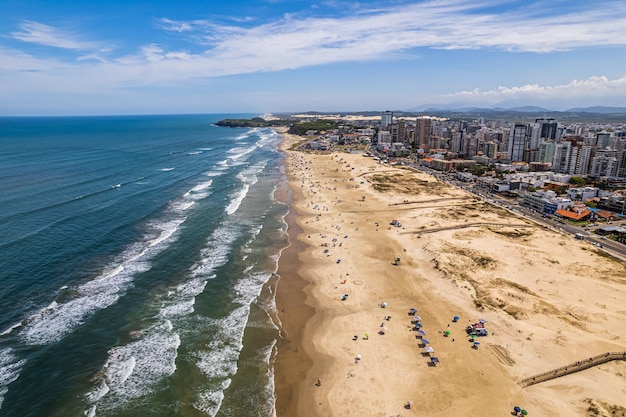 ブラジル南部のトレスリオグランデドスルブラジルコーストシティの航空写真