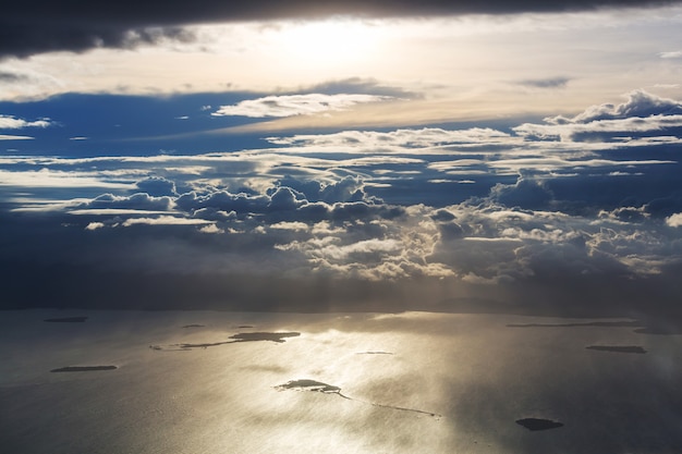 熱帯の島々の空撮