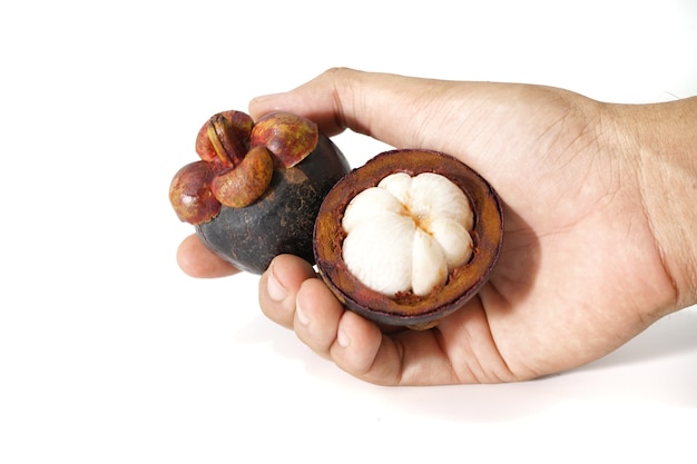 Afbeelding van mangosteen op een witte achtergrond