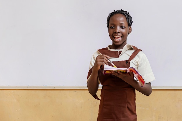 クラスで学ぶアフリカの子供