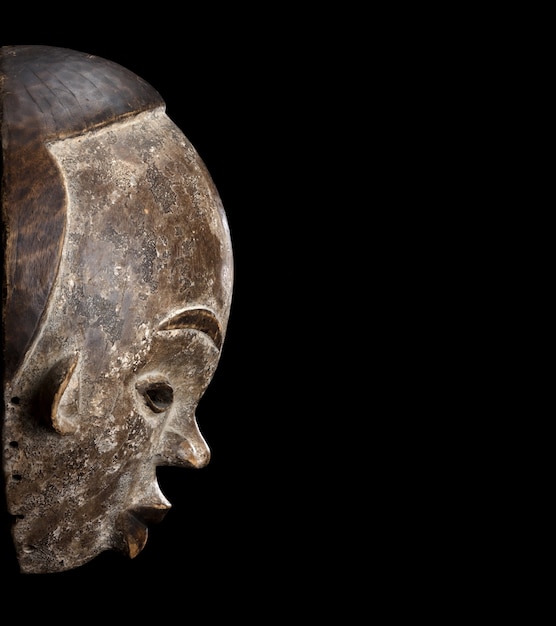 african mask carved