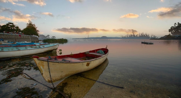 Photo afyonkarahisar trkiye eber lake view