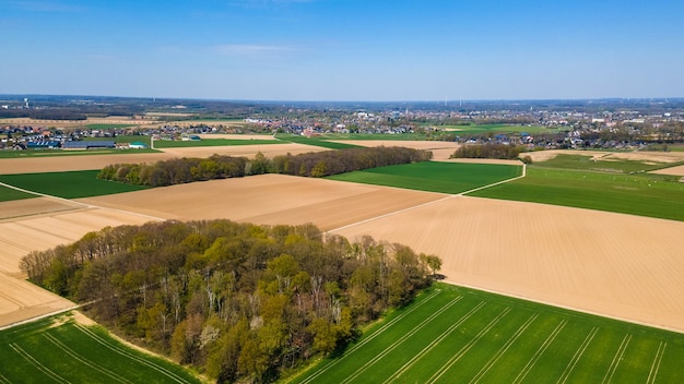 Agrarische velden platteland een schot van boven farmers veld