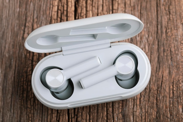 Air Pods of oordopjes met draadloze oplaadcase