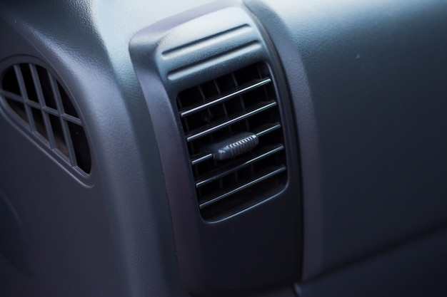 Airconditioner in compacte auto