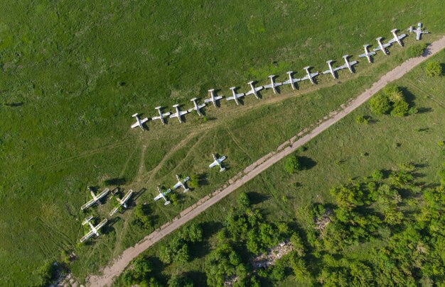 航空機の駐車場。飛行場-上からの眺め