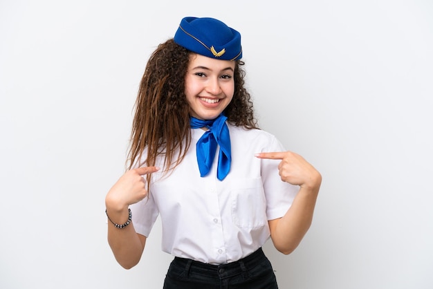 誇りと自己満足の白い背景に分離された飛行機のスチュワーデスアラブの女性