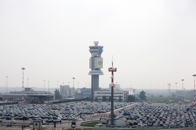 공항 주차