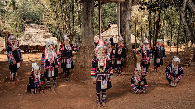 Foto villaggi della tribù akha, provincia di chiang rai, tailandia del nord.