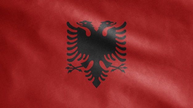 Albanese vlag wappert in de wind