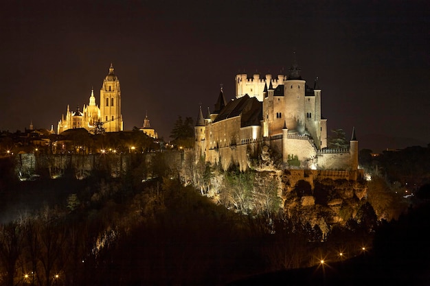 Photo alcazar castle of segovia palace of the kings of castile