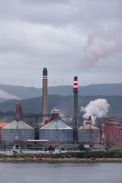 Photo alcoa aluminium plant in san cibrao lugo