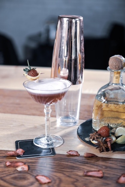 Alcohol cocktail drink on the table in restaurant