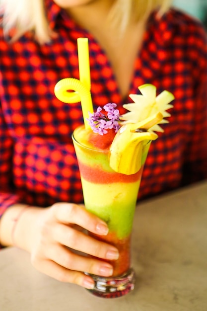 Alcohol cocktail drink on the table in restaurant