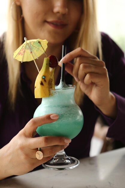 Alcohol cocktail drink on the table in restaurant