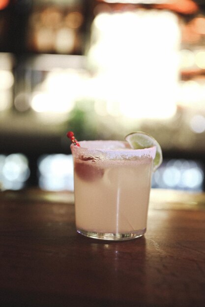 Alcohol cocktail drink on the table in restaurant