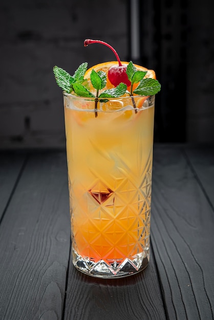 Alcoholic cocktail with orange juice