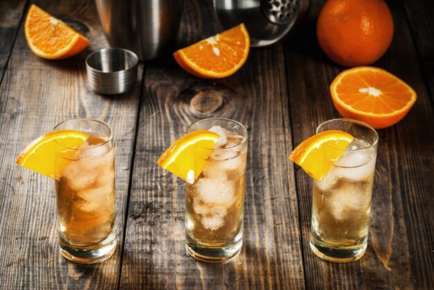 Alcoholische wodka oranje cocktail