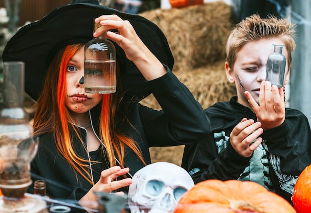 写真 アロウィン 人々