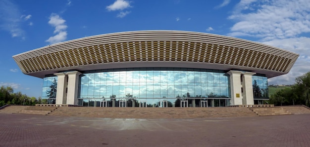 Foto almaty palazzo della repubblica